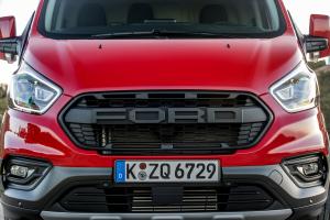 Ford Transit Custom Trail 2020 года  (EU)